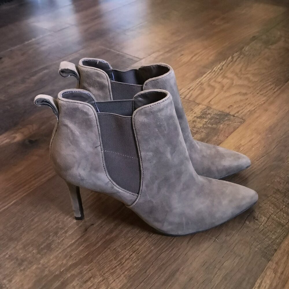 Brand New Ralph Lauren High Heeled Wedge Ankle Boots Light Brown Suede Size 7.5B